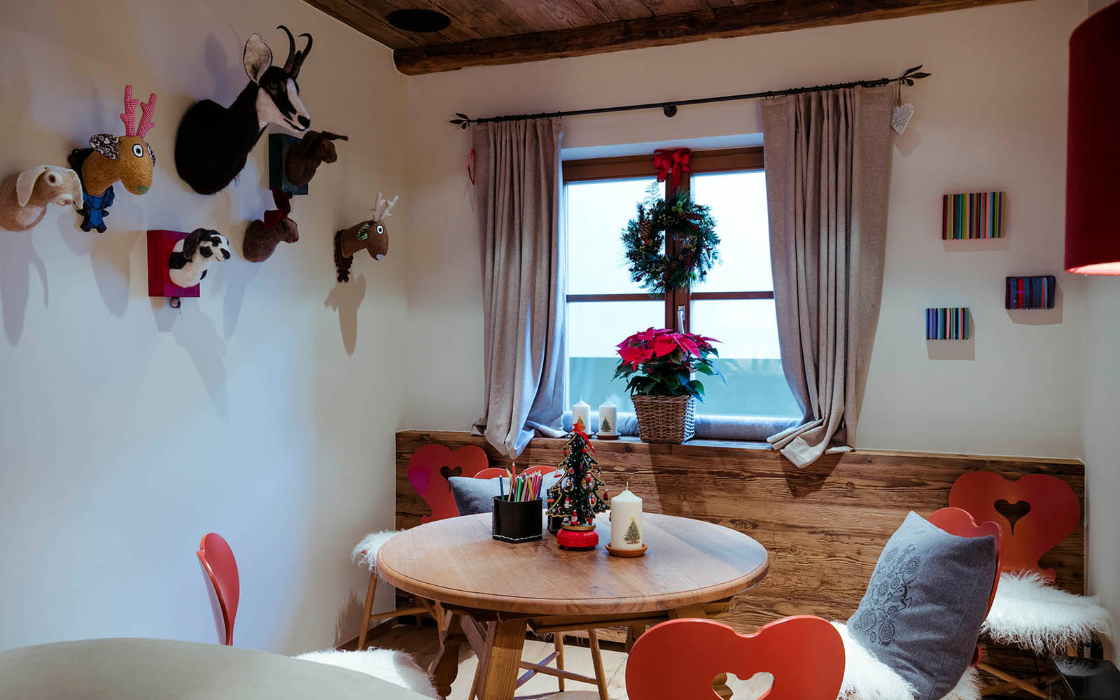 Haus Hannes Schneider in St.Anton by SkiBoutique