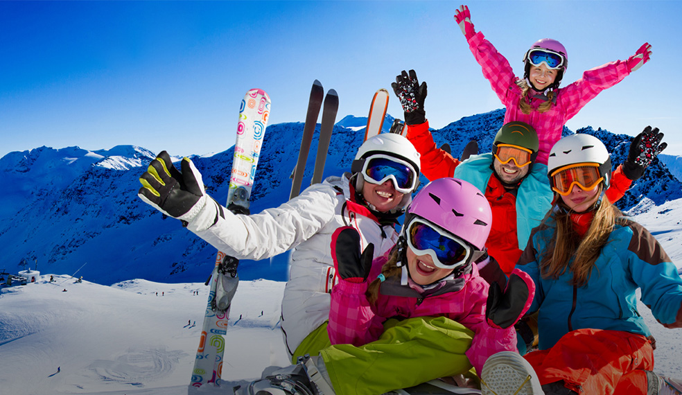 Top Eight Tips When Considering A Family Ski Holiday | SkiBoutique