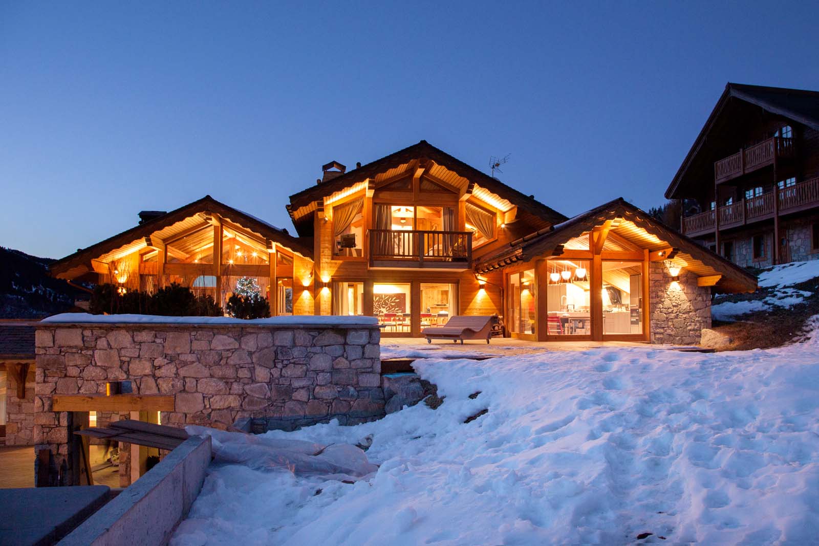 Chalet Mont Tremblant in Meribel by SkiBoutique Chalet Mont Tremblant in Meribel by SkiBoutique