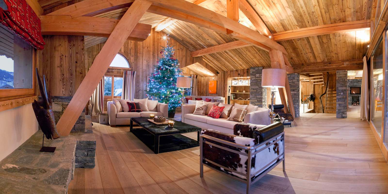 Chalet Mont Tremblant in Meribel by SkiBoutique