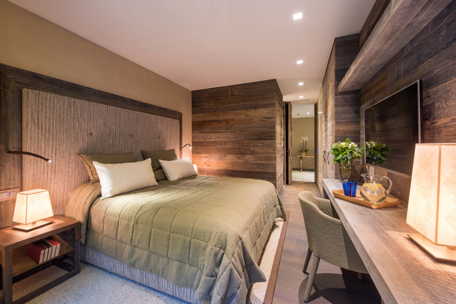 Chalet Aurora in Verbier - by SkiBoutique