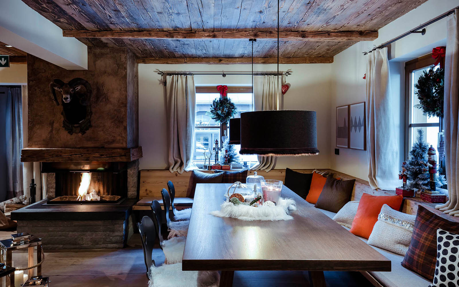Haus Hannes Schneider Luxury Chalet in St Anton to rent SkiBoutique
