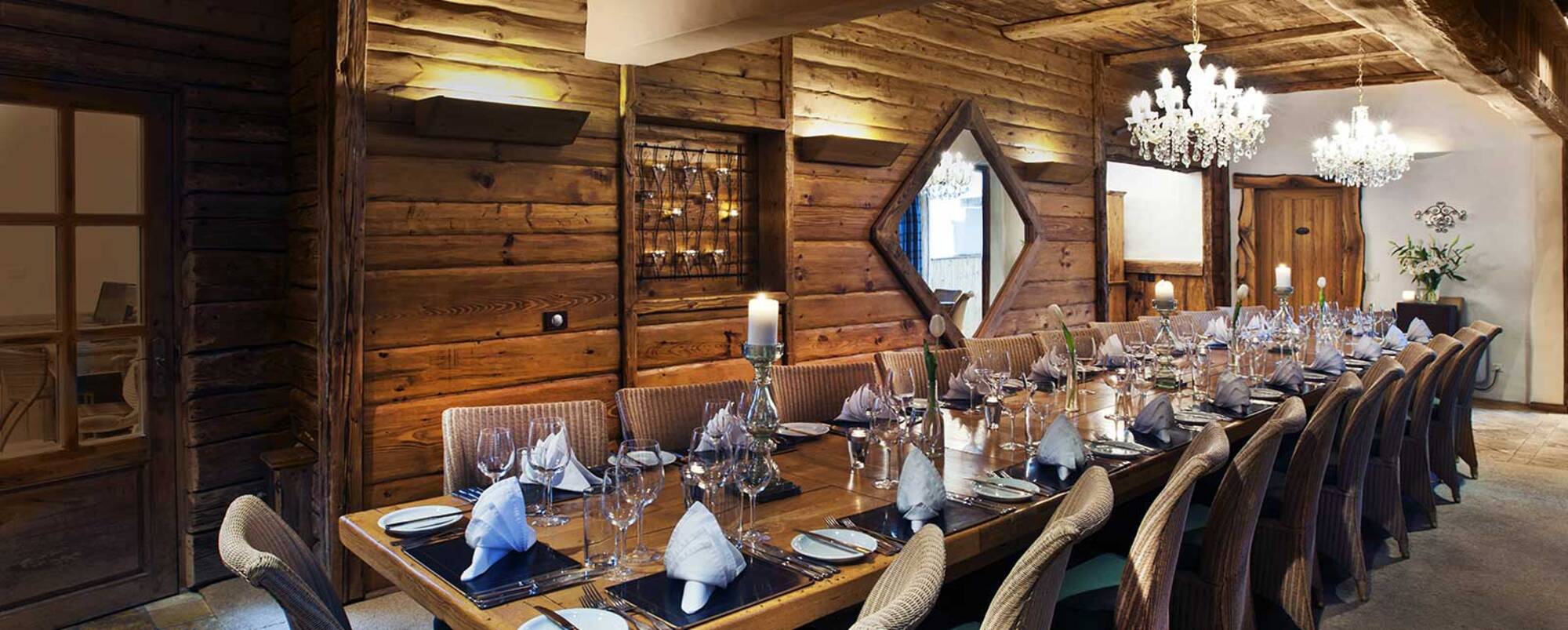 Dining table at Le Chardon - large luxury chalet